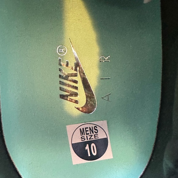 *SOLD* Tiffany Air Force 1 - Picture 5 of 7